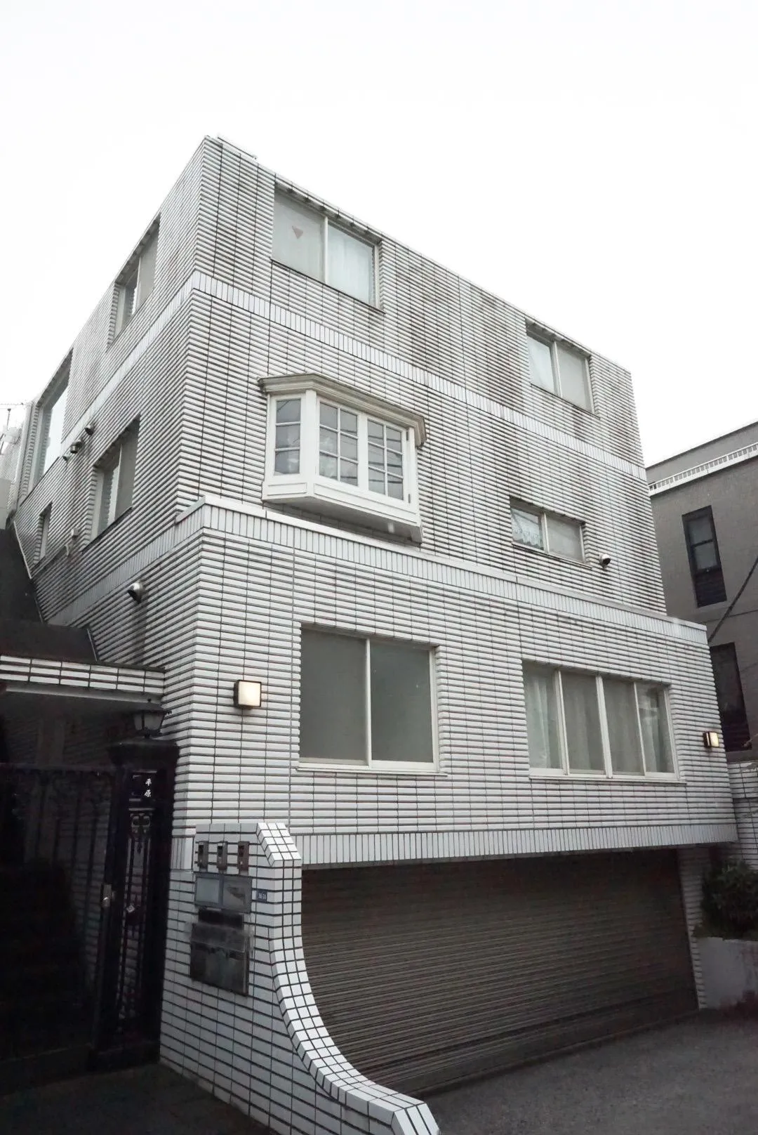 ヒルズ西原