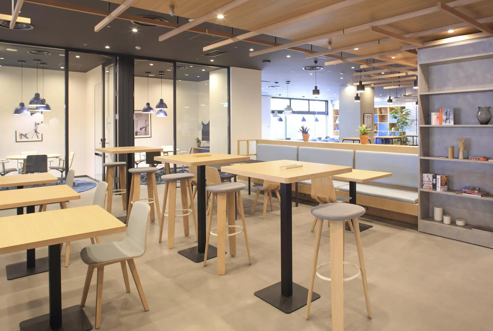 SPACES(スペイシーズ)大手町